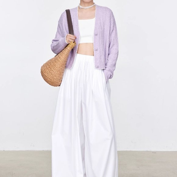 CHICJOC Italian Yarn Eleganza Couture Cardigan: A Symphony of Style and Comfort - Picture 9 of 16